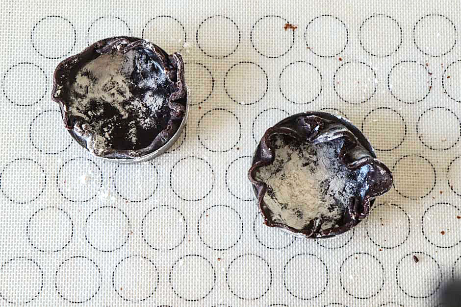 готовим шоколадное песочное тесто