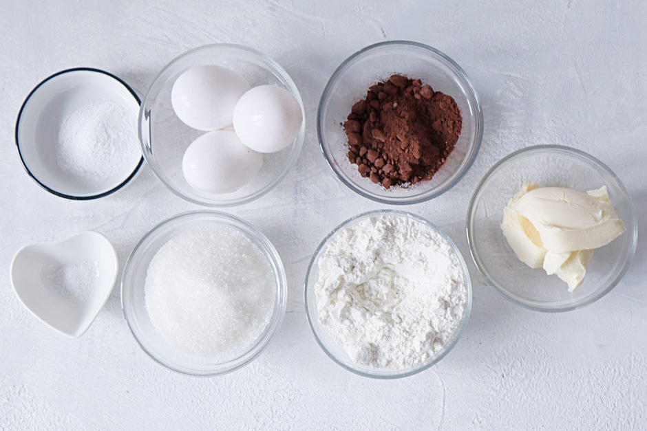 муссовый торт три шоколада ингредиенты